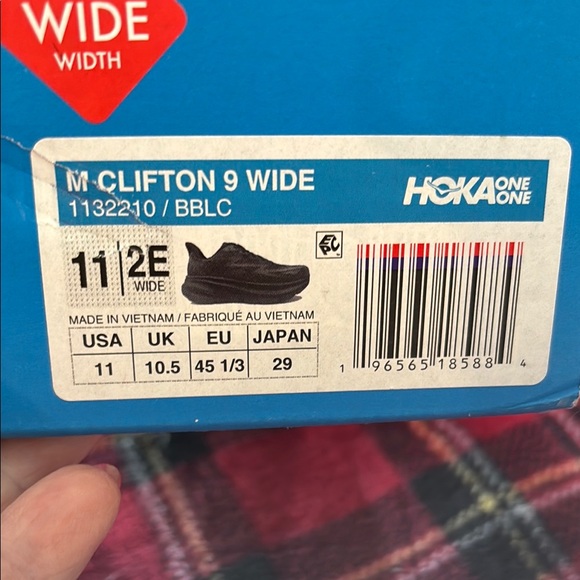 HOKA ONE ONE Clifton 9 Wide Black Shoes- sz 11 - Picture 2 of 8